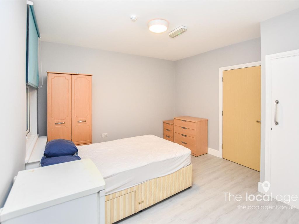 1 bed flat to rent in Ashdown Road, Epsom KT17 Zoopla