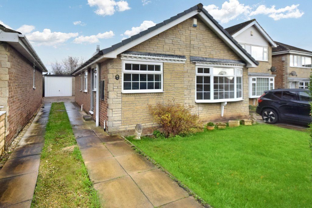 2 bed detached bungalow for sale in Greenfield Way, Wrenthorpe