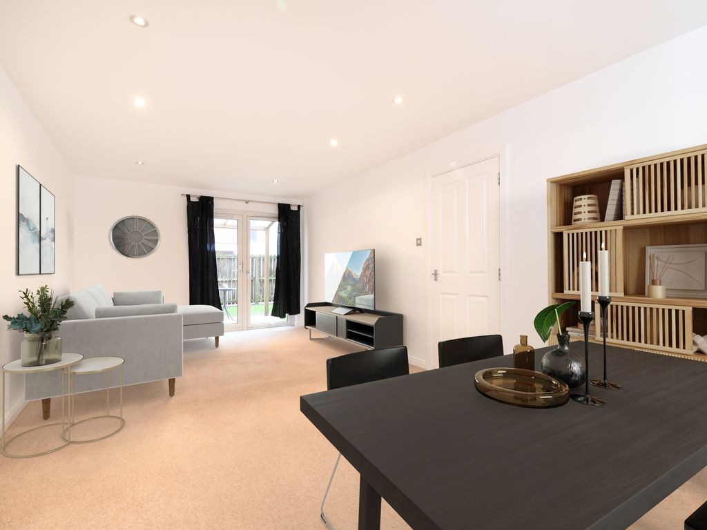 3 bed flat for sale in South Victoria Dock Road, Dundee DD1, £200,000