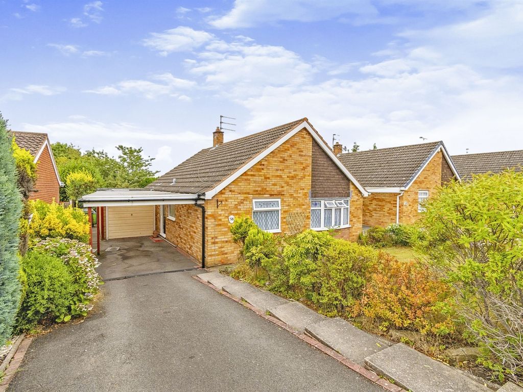 2 bed detached bungalow for sale in Park Hall Road, Goldthorn Hill