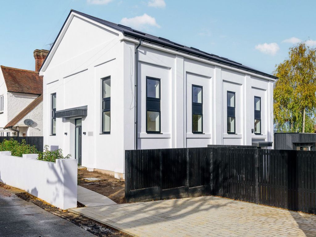 2 bed semidetached house for sale in Cedar Terrace Road, Sevenoaks