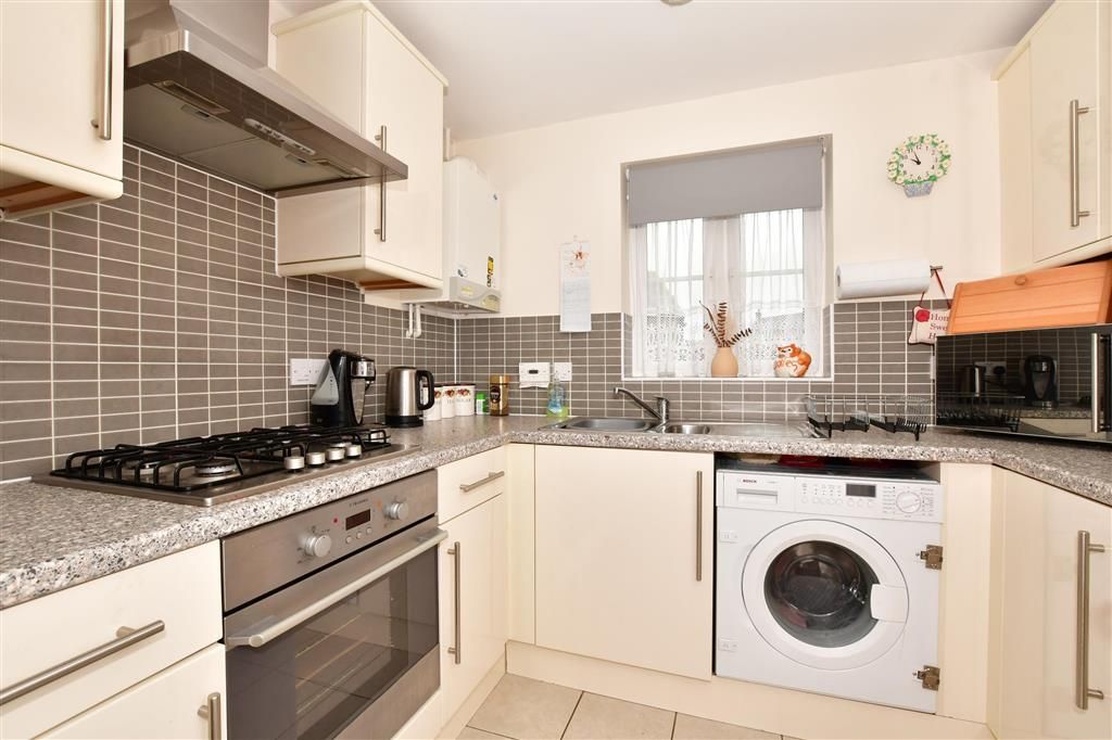 3 bed semidetached house for sale in Ardent Road, Whitfield, Dover