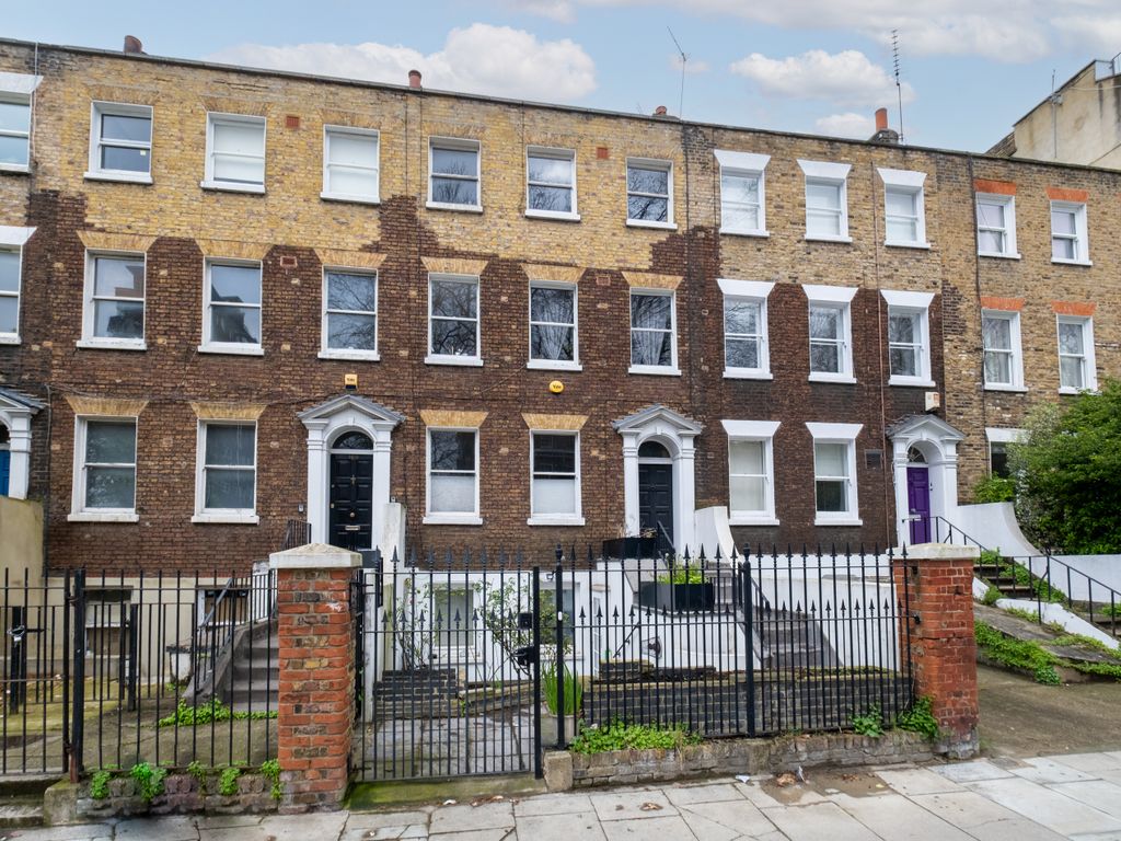 2 bed flat for sale in Kennington Park Road, London SE11, £650,000 Zoopla