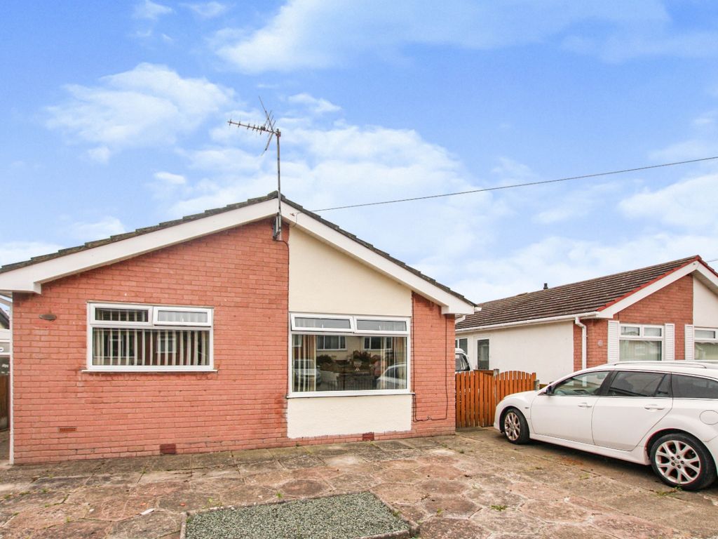 3 bed bungalow for sale in Grosvenor Road, Prestatyn LL19 Zoopla