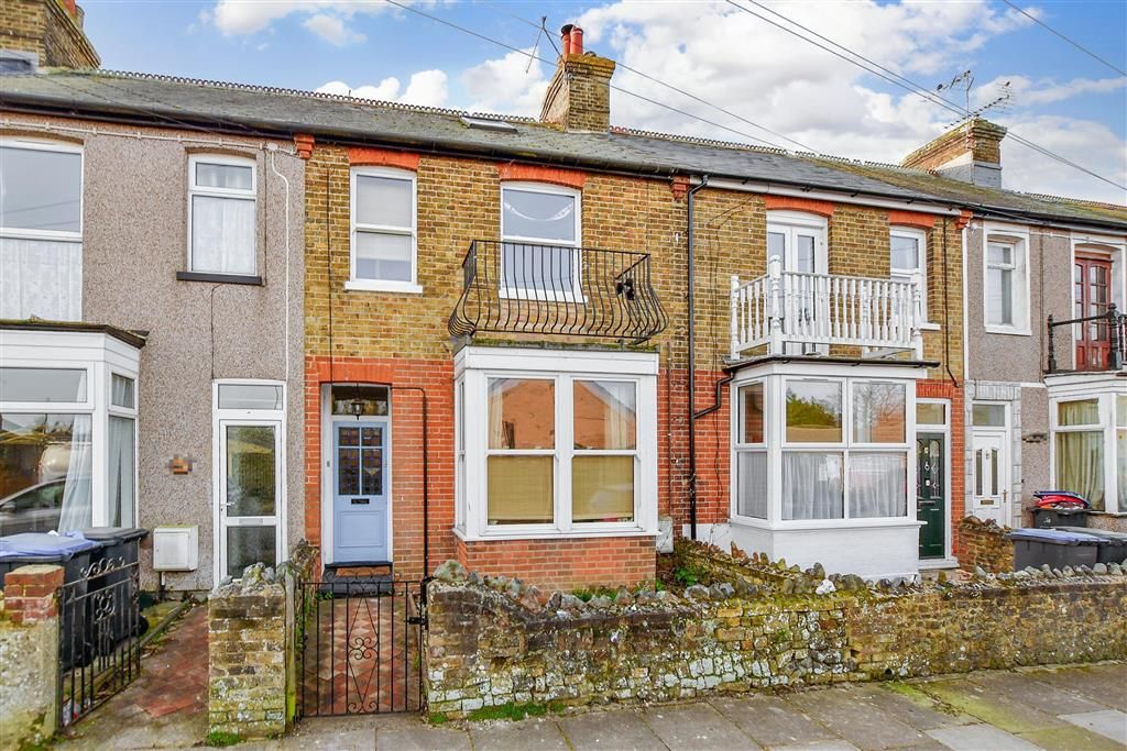 3 bed terraced house for sale in York Terrace, Birchington, Kent CT7, £