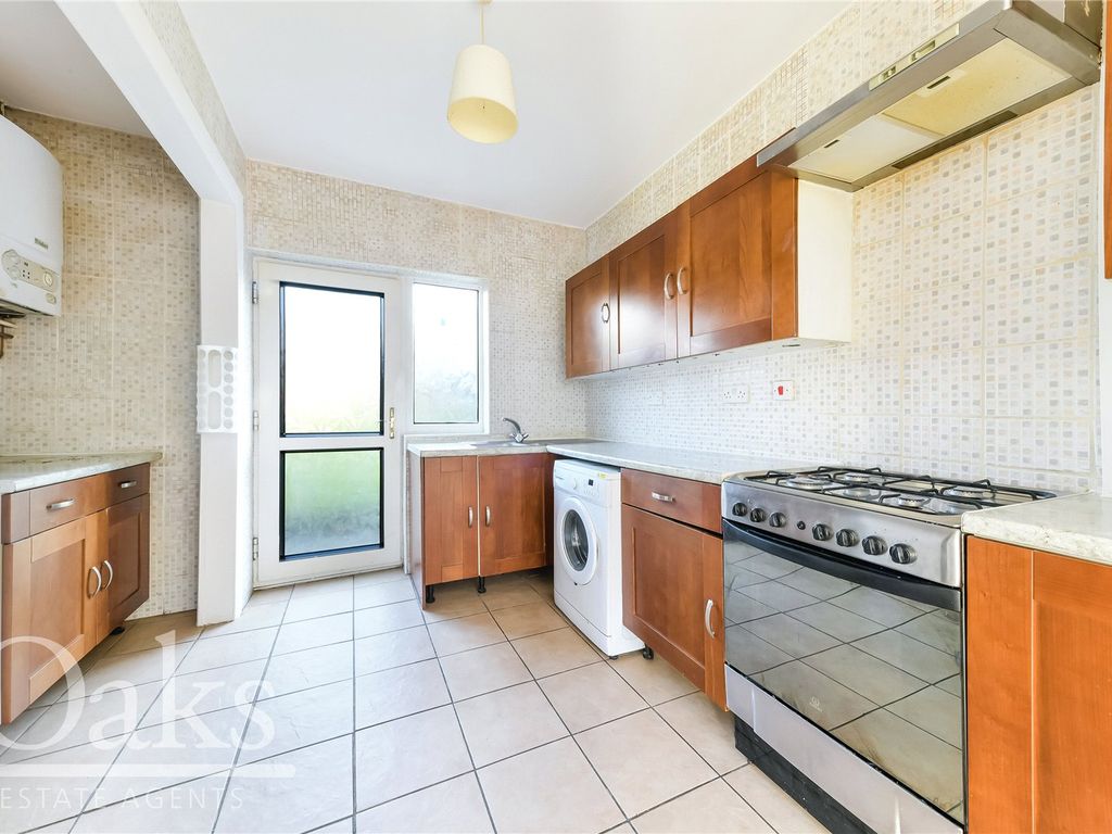 3 bed terraced house to rent in Darcy Road, London SW16, £2,200 pcm