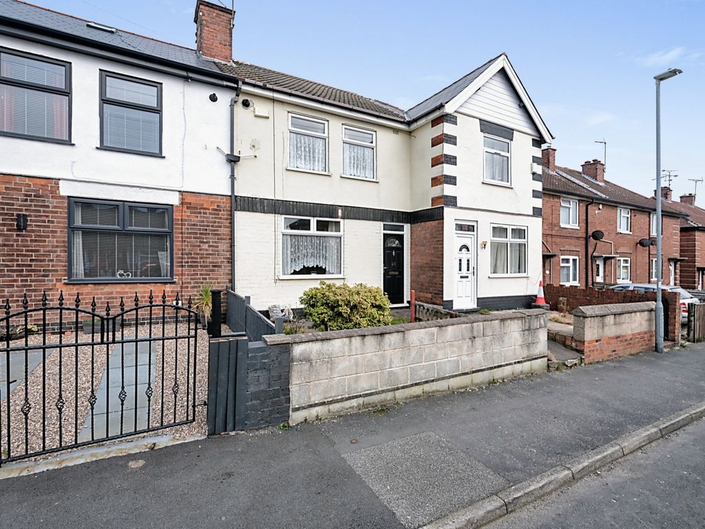 3 bed terraced house for sale in Gordon Avenue, Mansfield NG18 Zoopla