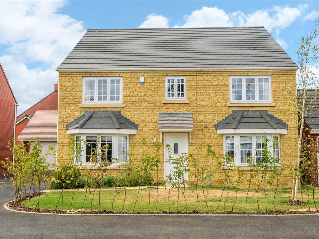 5 bed detached house to rent in Buckland Drive, Shrivenham, Oxfordshire