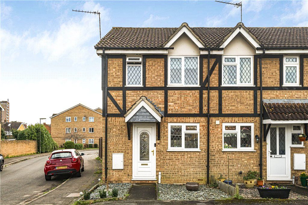 2 bed end terrace house for sale in Seymour Way, Sunbury On Thames TW16, £385,000 Zoopla