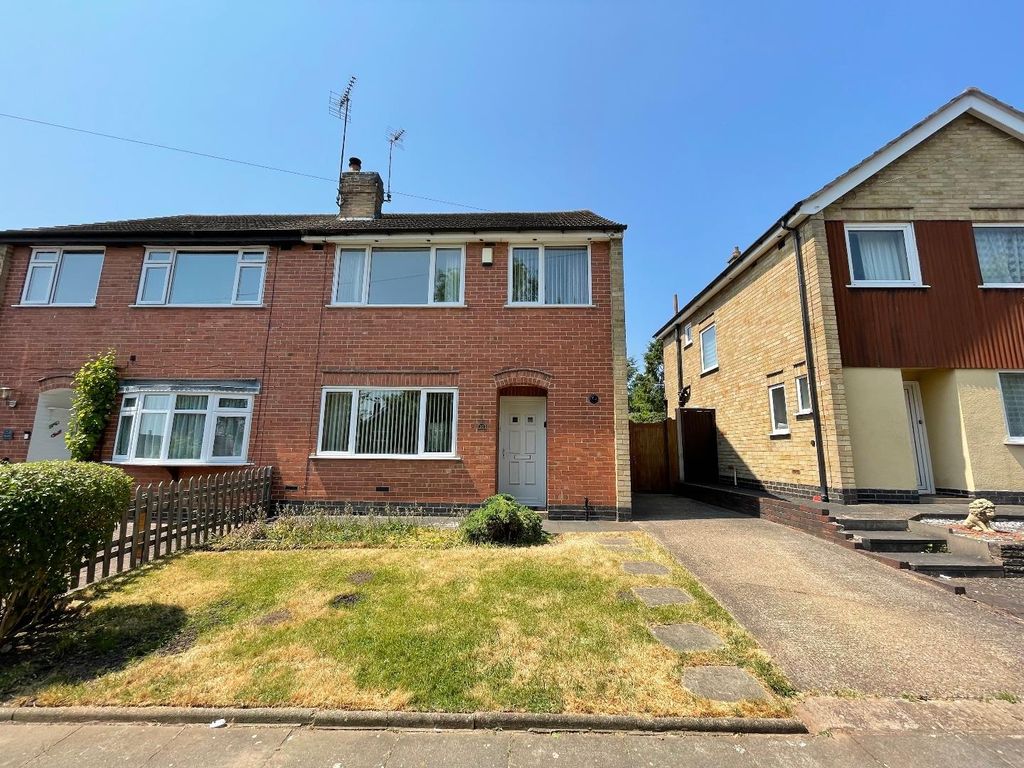 3 bed property for sale in St. Helens Drive, Leicester LE4 Zoopla