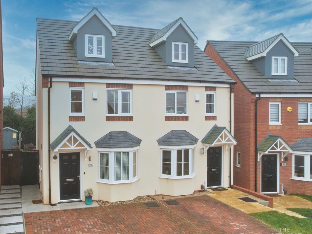 3 bed semidetached house for sale in Marton Close, Redditch B97 Zoopla