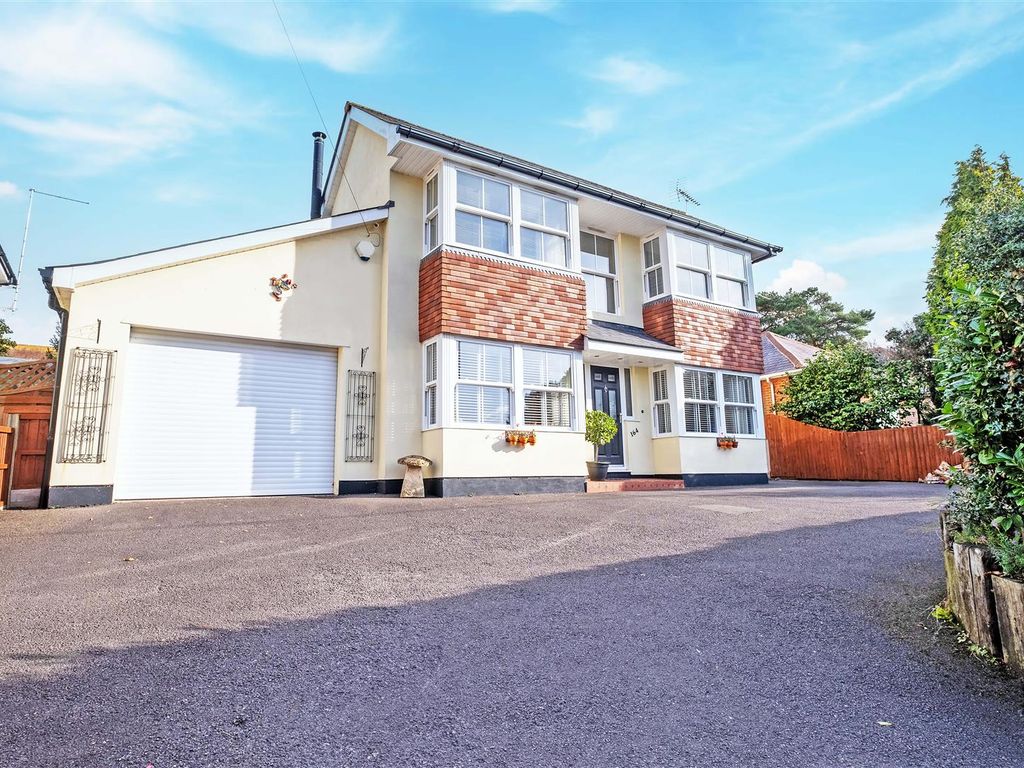 4 bed detached house for sale in Sandy Lane, Upton, Poole BH16, £