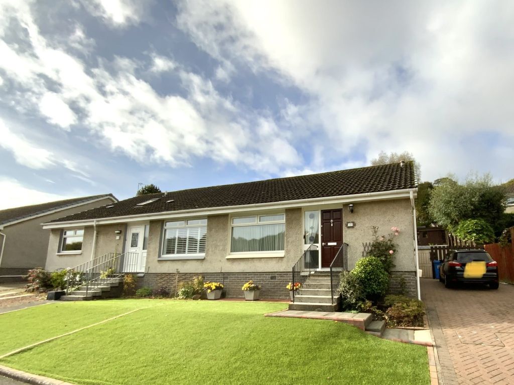 2 bed semidetached bungalow for sale in Craigievar Gardens, Kirkcaldy