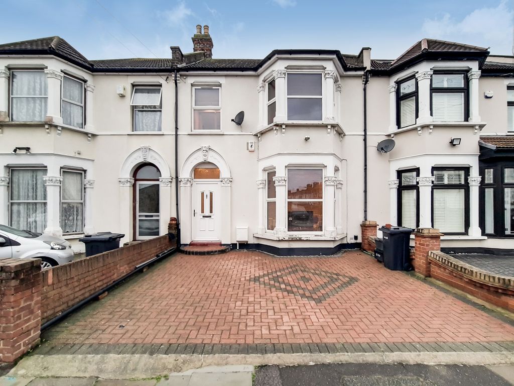 3 bed terraced house for sale in Douglas Road, Goodmayes, Ilford IG3