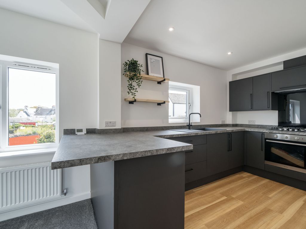 2 bed flat for sale in Dudley Gardens, Oak Place, Newton Abbot TQ12