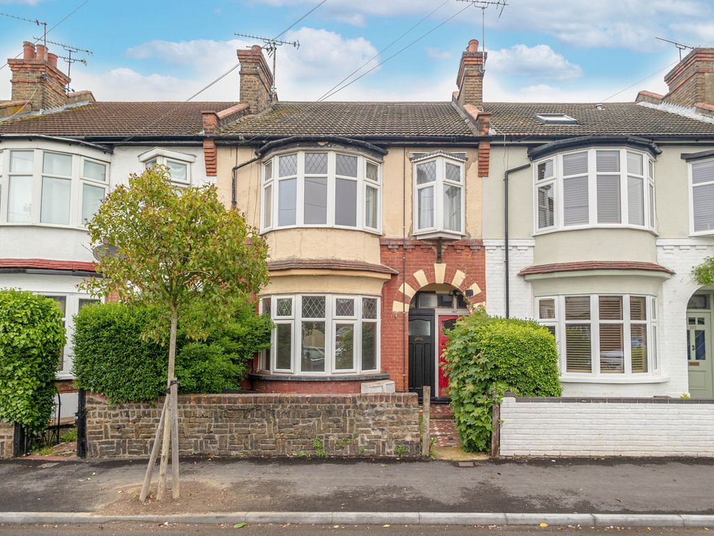 2 bed flat to rent in Pall Mall, LeighOnSea SS9 Zoopla