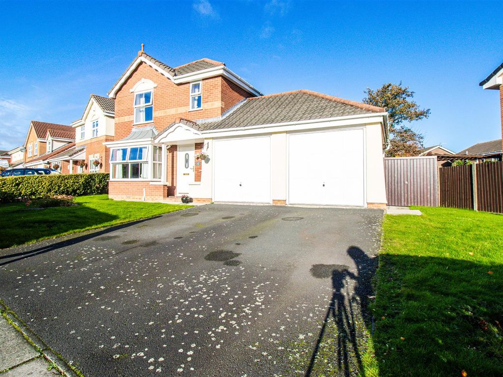 4 bed detached house for sale in Folkestone Road, Southport PR8 Zoopla