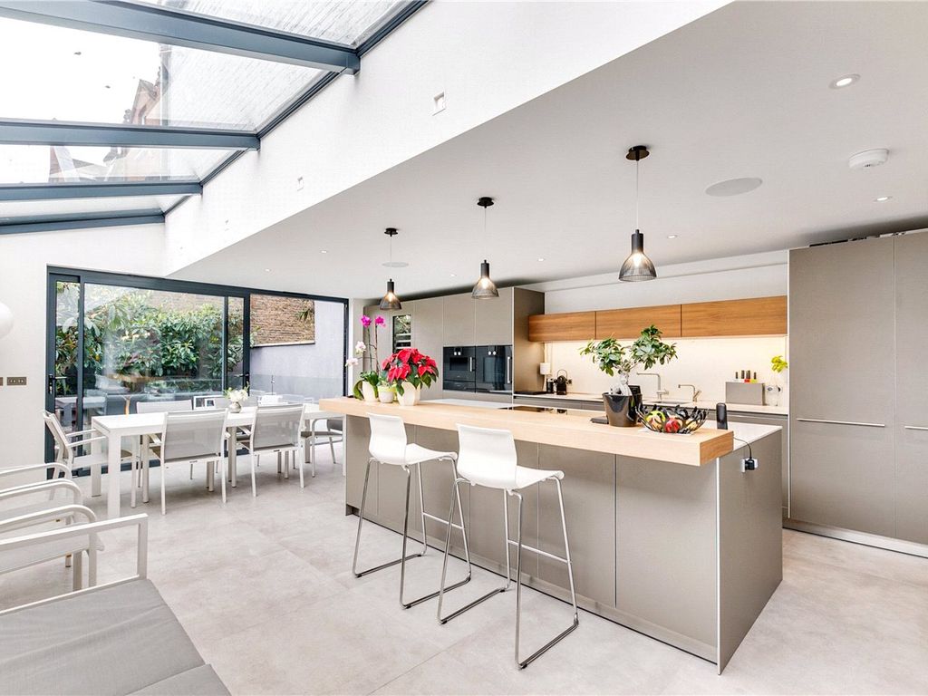 8 bed detached house for sale in New Kings Road, Fulham/Parsons Green