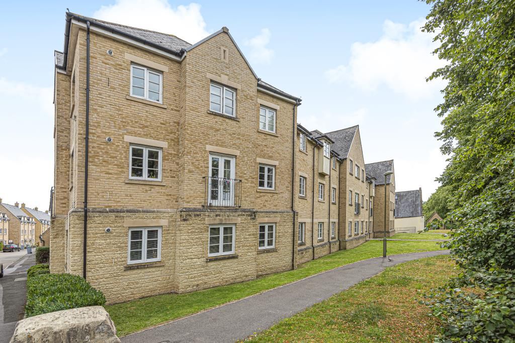 2 bed flat for sale in Wilkinson Place, Witney OX28 Zoopla