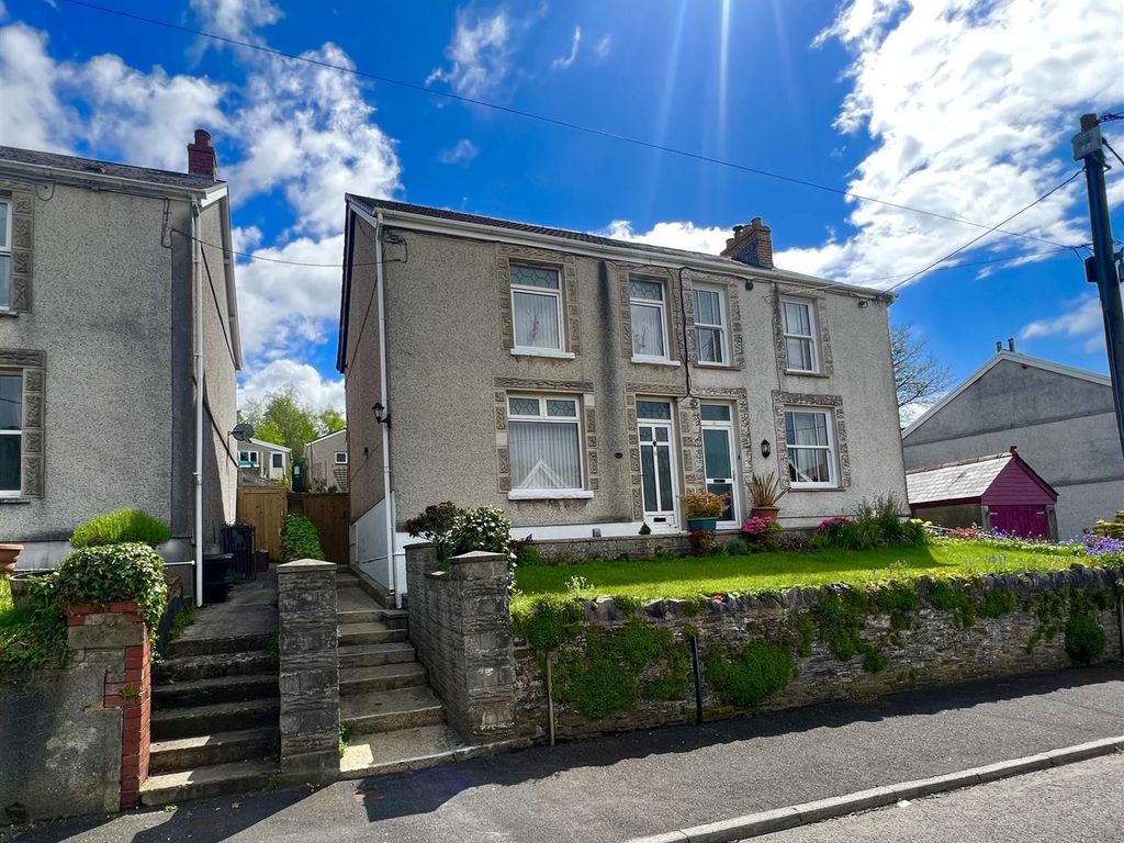 3 bed semidetached house for sale in Cefn Yr Allt, Aberdulais, Neath