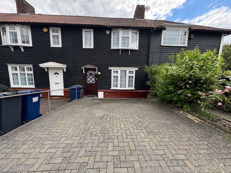 3 bed property for sale in Colchester Road, Burnt Oak, Edgware HA8, £435,000 Zoopla