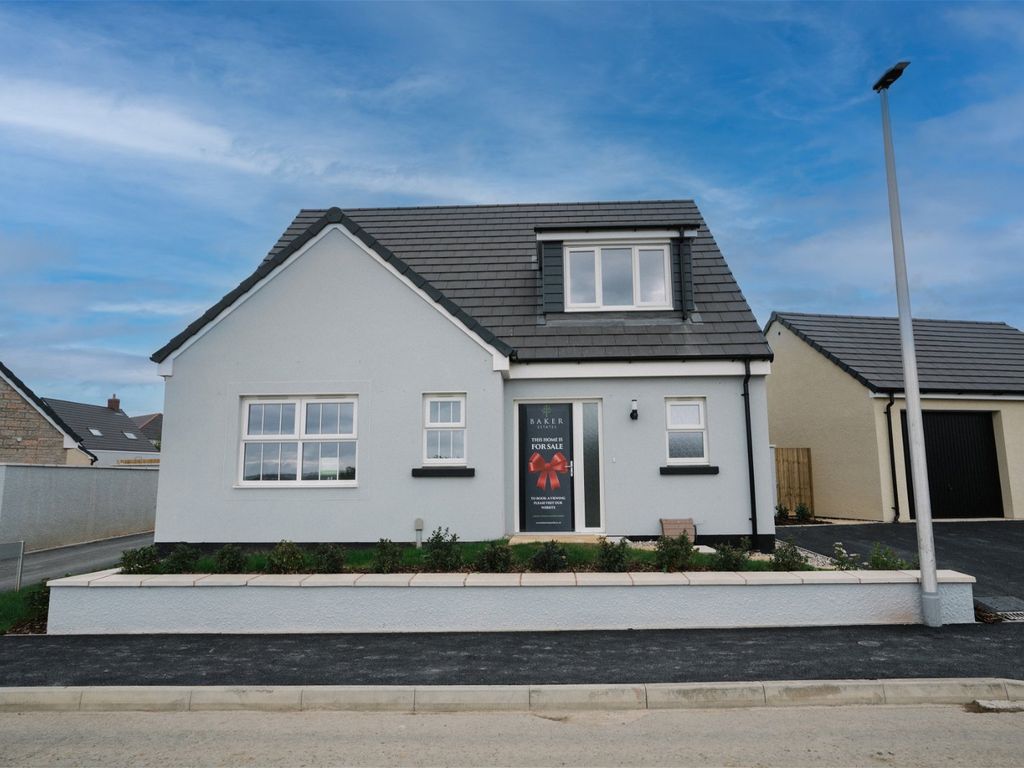 New home, 3 bed bungalow for sale in Estuary Avenue, Appledore