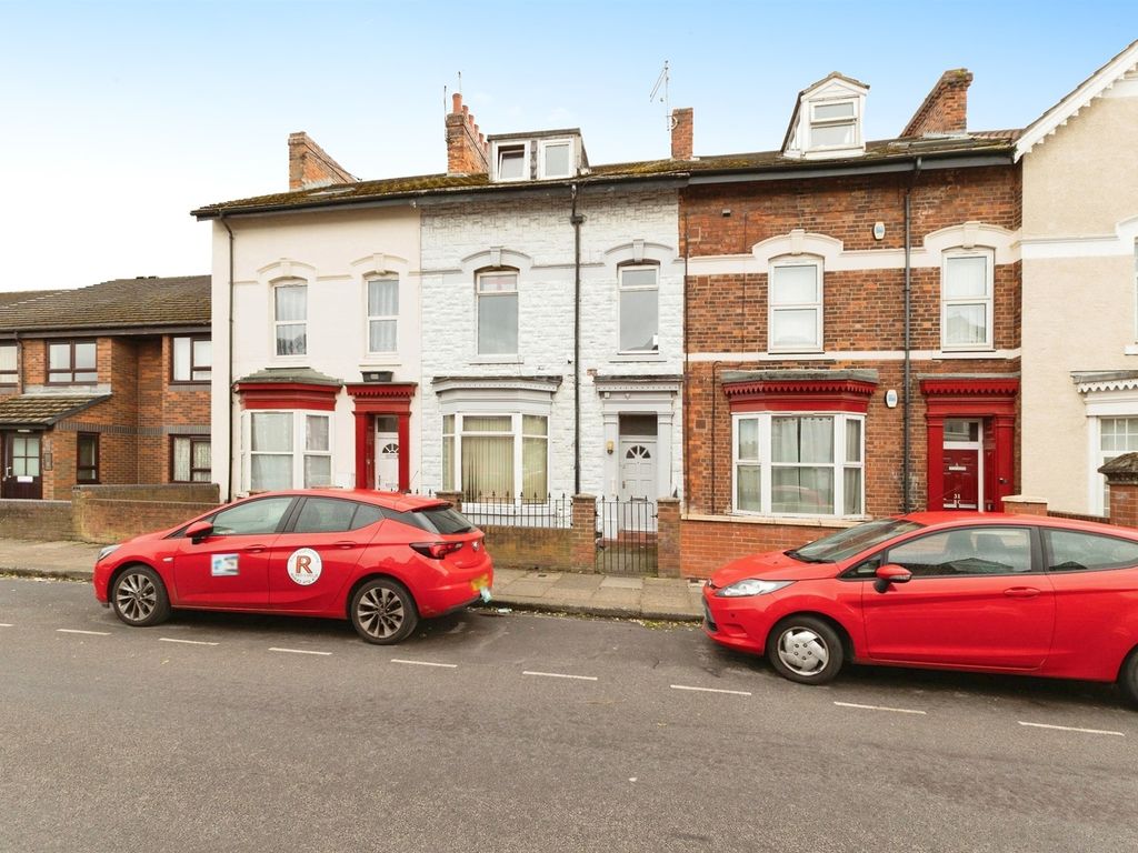 10 bed terraced house for sale in Albert Terrace, Middlesbrough TS1, £