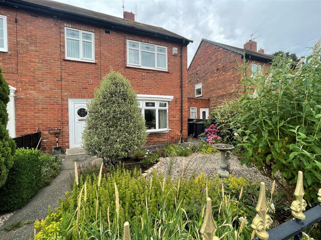 3 bed semidetached house for sale in Horsley Vale, South Shields NE34