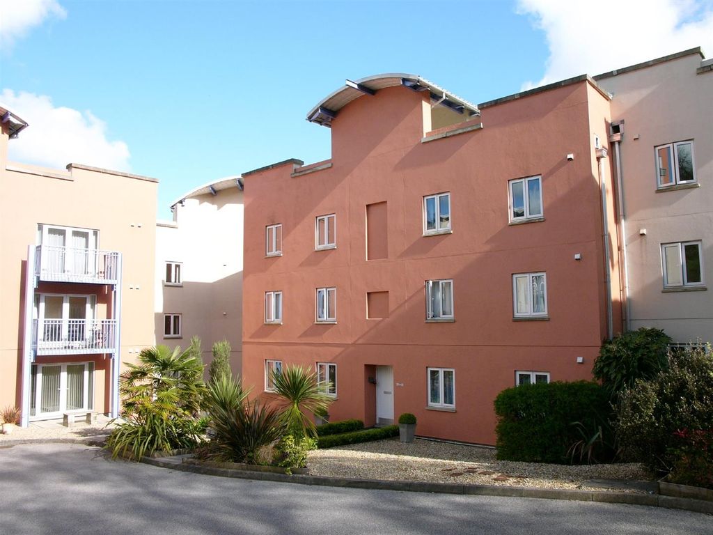 2 bed flat to rent in Browns Hill, Penryn TR10 Zoopla