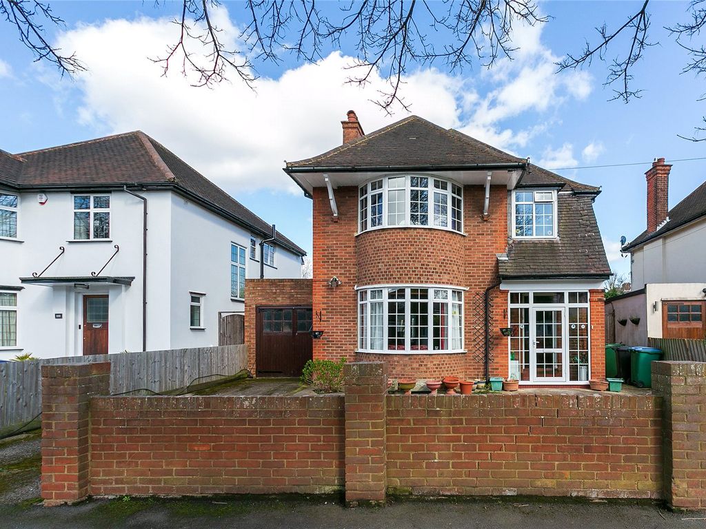 Cassiobury Drive, Watford, Hertfordshire WD17  