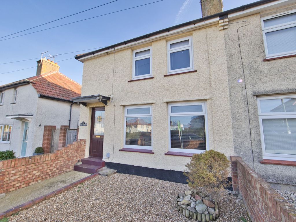 3 bed semidetached house for sale in Cowdray Square, Deal CT14, £