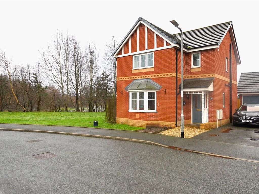 3 bed detached house for sale in Monument Way, Ulverston LA12, £320,000