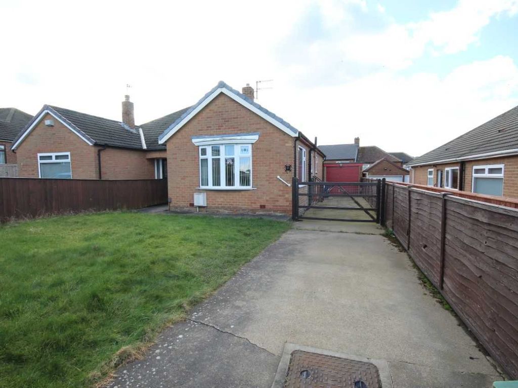 3 bed bungalow for sale in Derwent Avenue, Guisborough, North Yorkshire