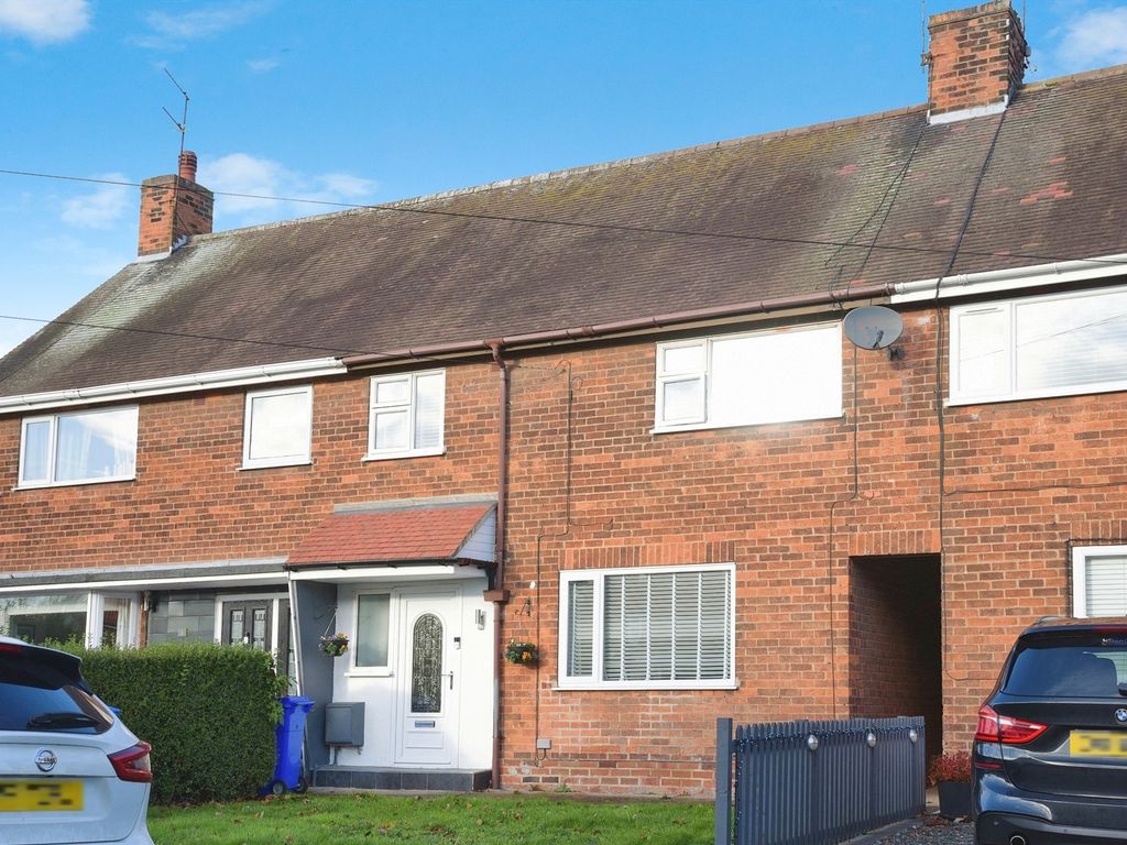 3 bed terraced house for sale in Anlafgate, Anlaby, Hull HU10, £195,000 Zoopla