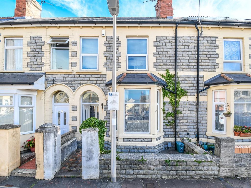 3 bed terraced house for sale in St. Marys Avenue, Barry CF63, £185,000