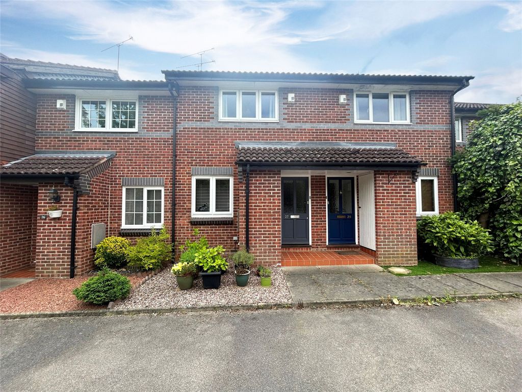 2 bed terraced house for sale in Mary Mead, Warfield, Bracknell