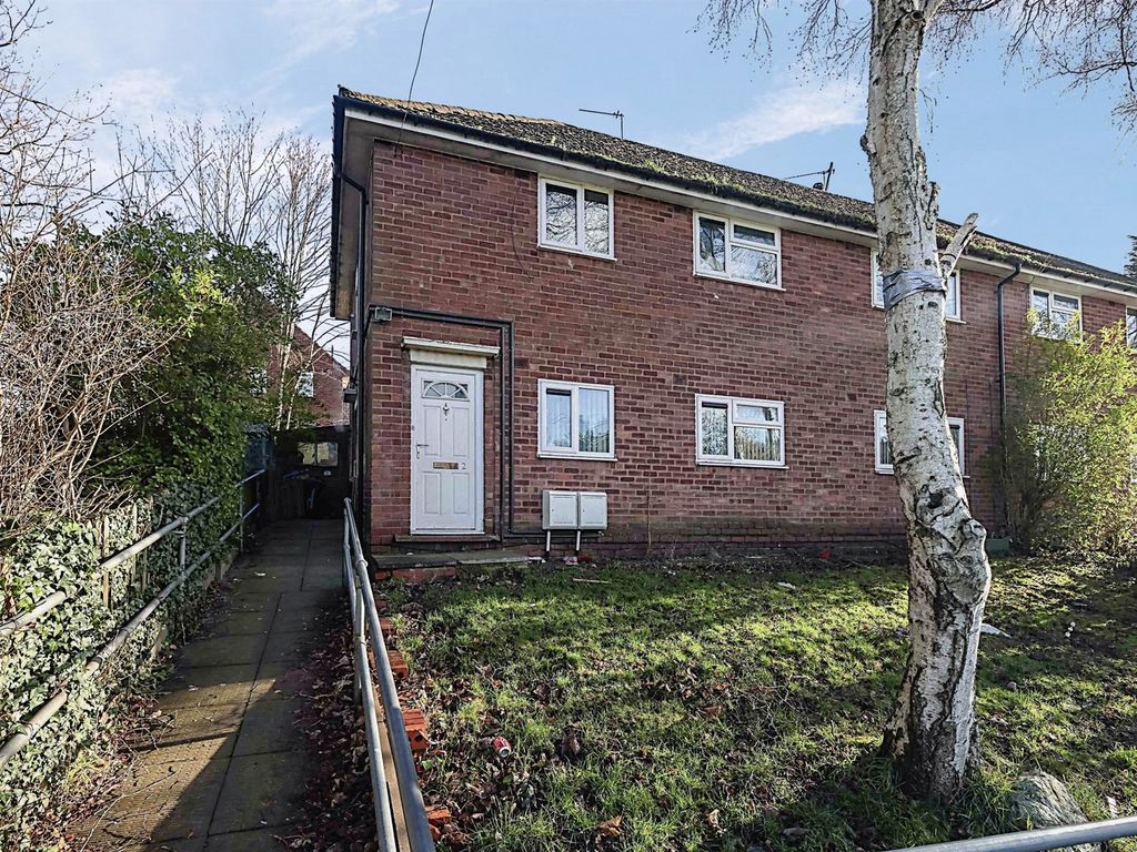 3 bed for sale in Doddington Grove, Bartley Green