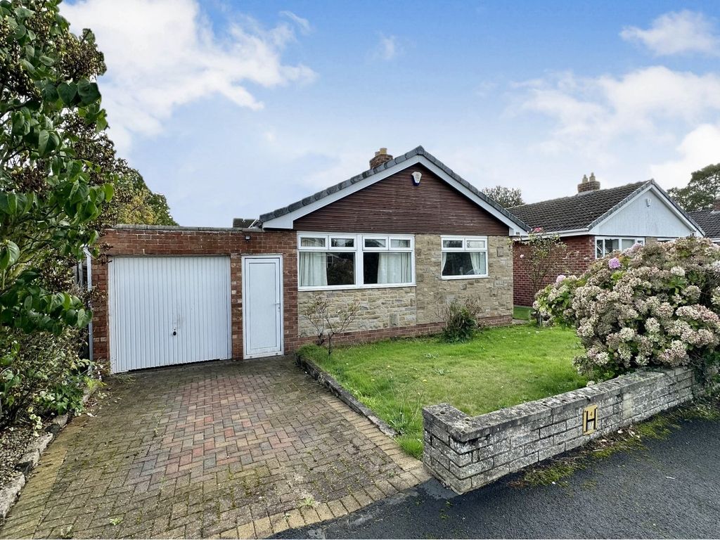 3 bed bungalow for sale in Sandway Avenue, Thorpe Willoughby, Selby YO8