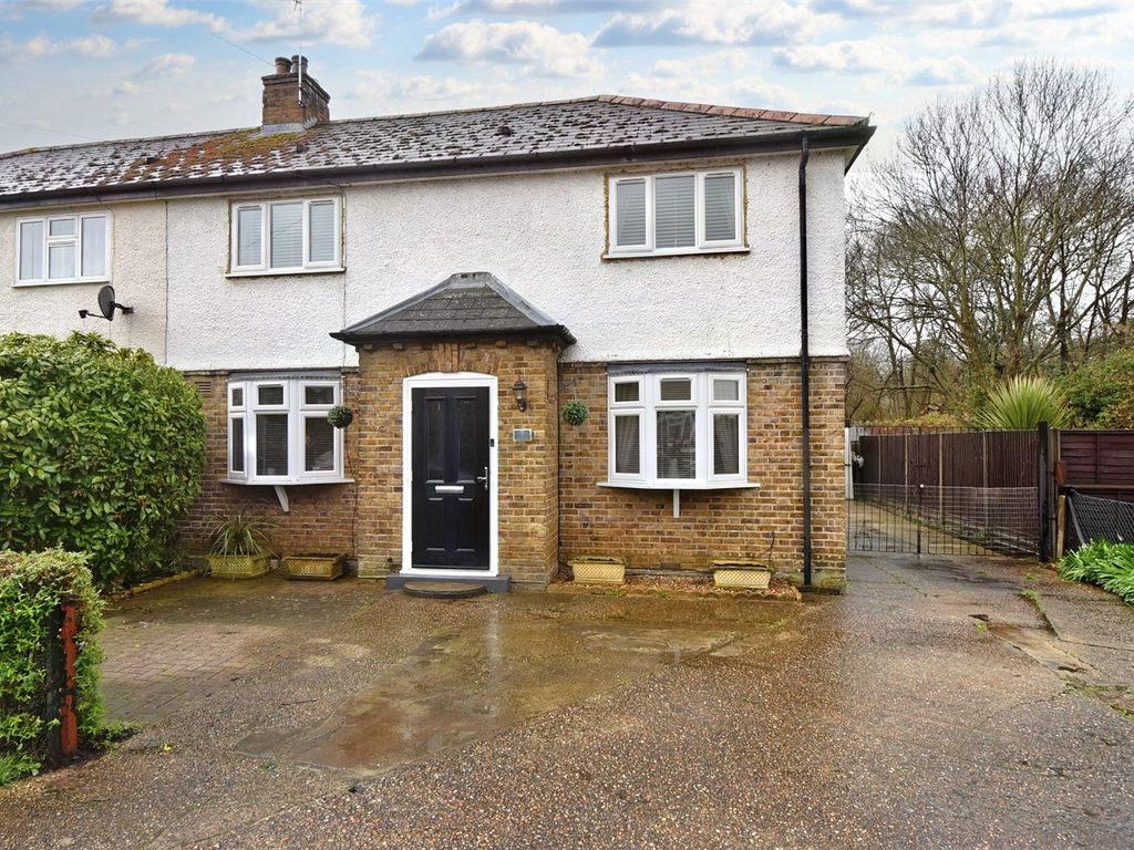 3 bed semidetached house for sale in St. Martins Road, West Drayton