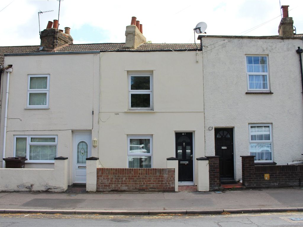 3 bed terraced house to rent in Marlborough Road, Gillingham, Kent ME7