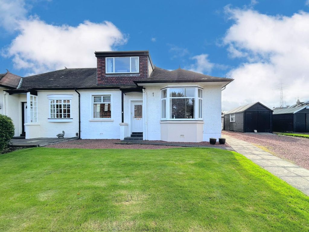 3 bed semidetached house for sale in Carronflats Road, Grangemouth FK3