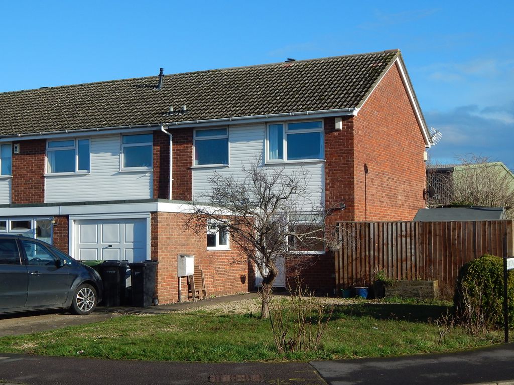 4 bed end terrace house for sale in Francis Little Drive, Abingdon, Oxon OX14 Zoopla