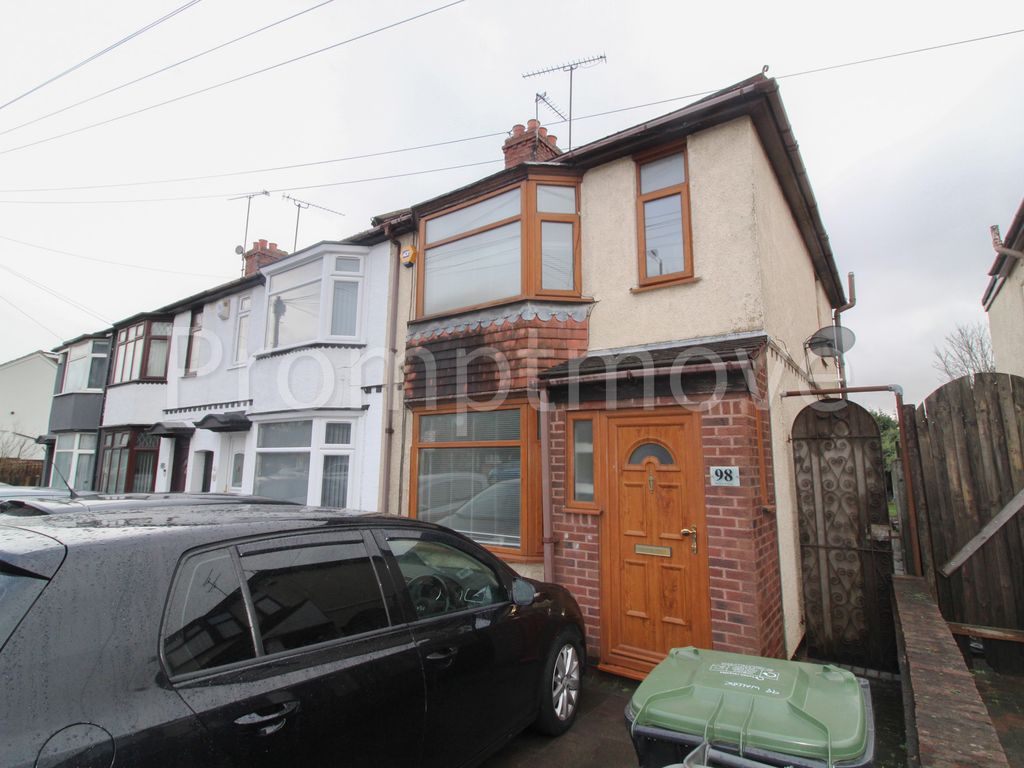 3 bed property to rent in Waller Avenue, Luton LU4, £1,600 pcm Zoopla