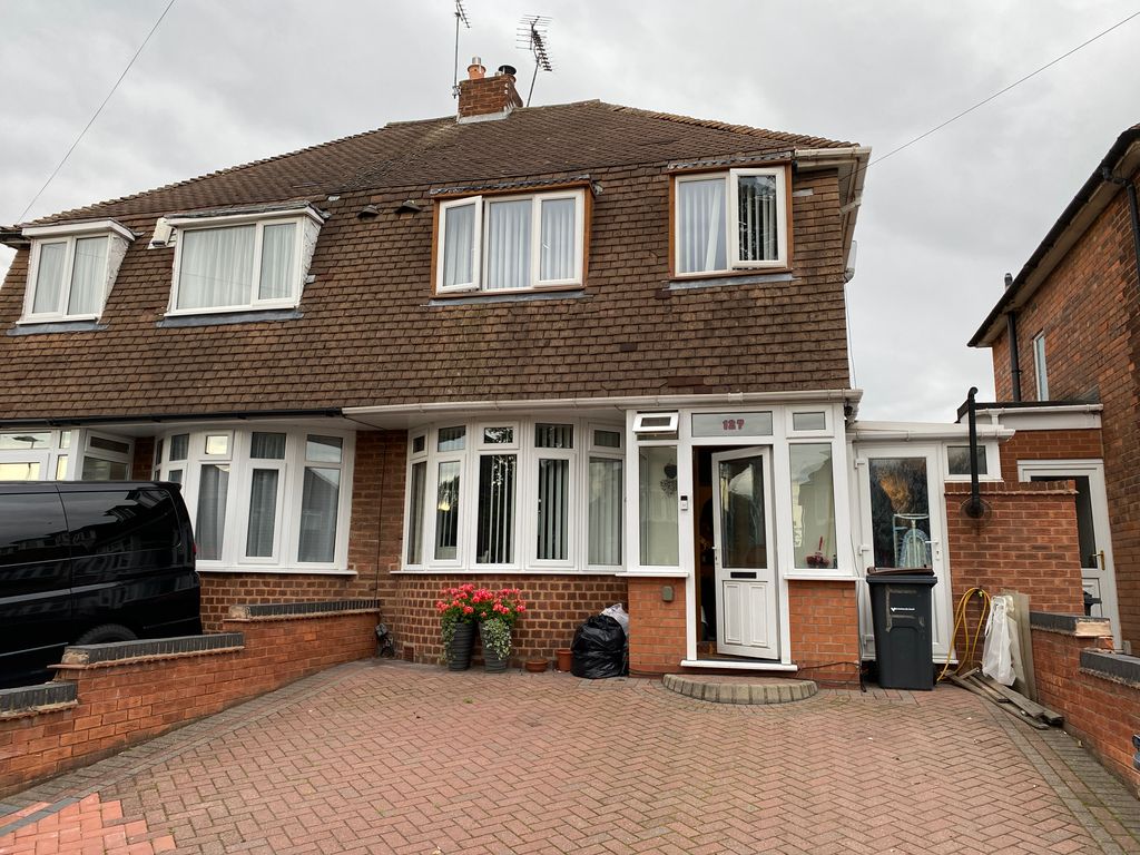 3 bed semidetached house for sale in Hollydale Road, Erdington