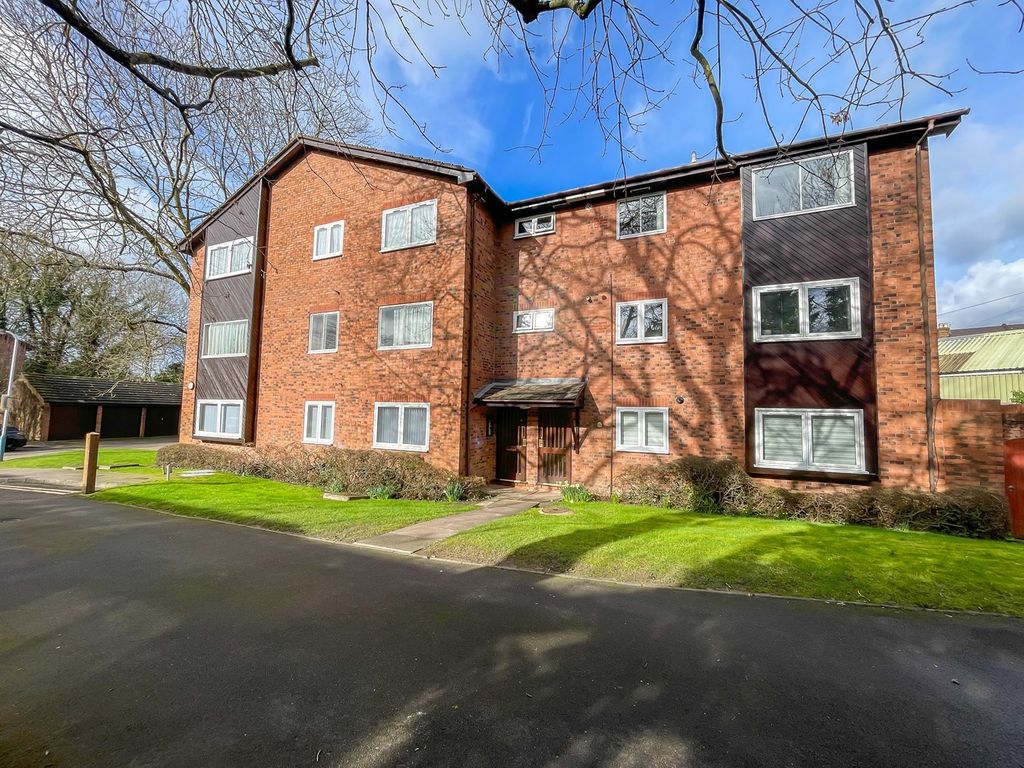 2 bed flat to rent in Anthus Mews, Northwood HA6, £1,500 pcm Zoopla