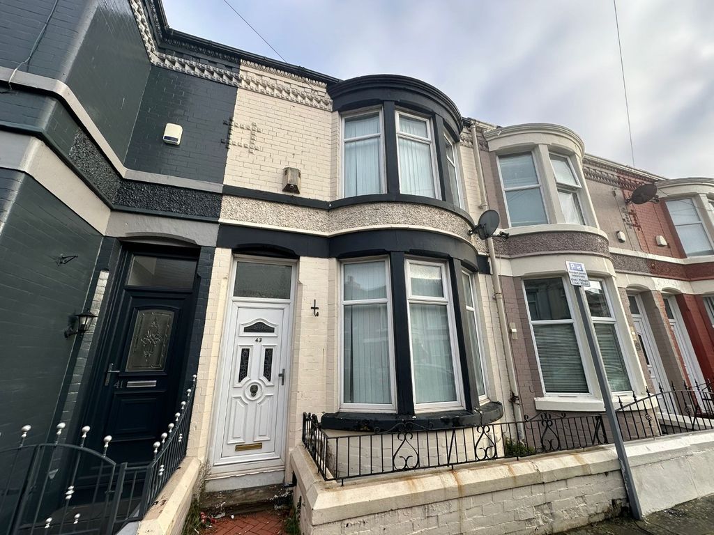 3 bed terraced house to rent in Well Brow Road, Liverpool L4, £750 pcm