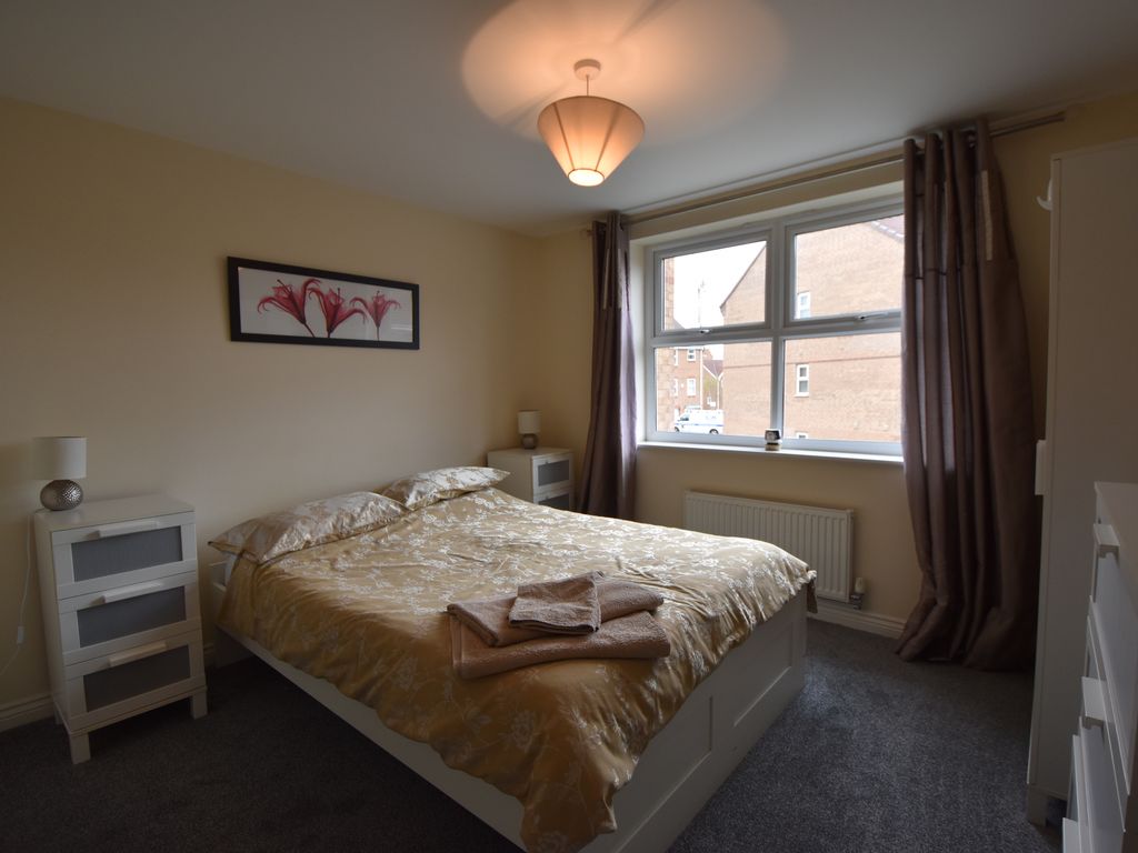 2 bed flat to rent in 4 Lingwood Court, Thornaby TS17, £800 pcm Zoopla