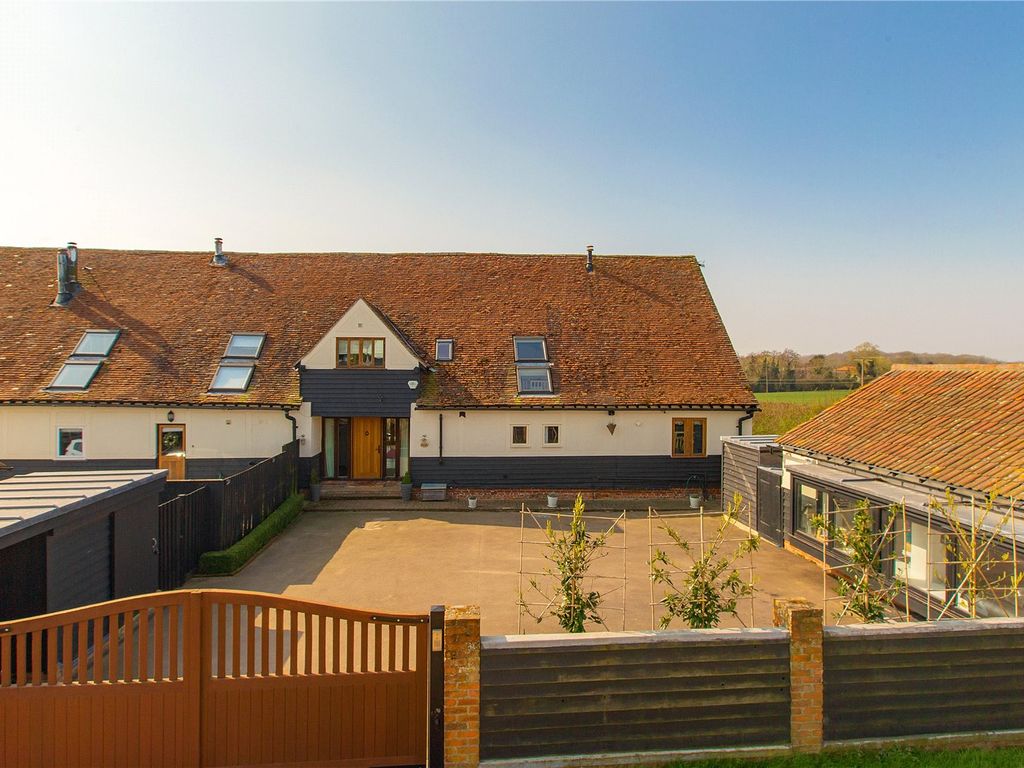 4 bed semidetached house for sale in Bendysh Hall Barn, Ashdon Road