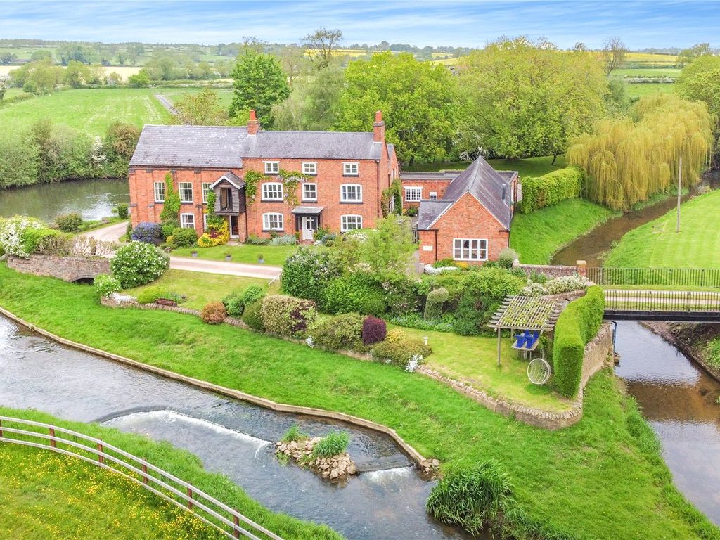 6 bed detached house for sale in Thrussington Road, Ratcliffe On The