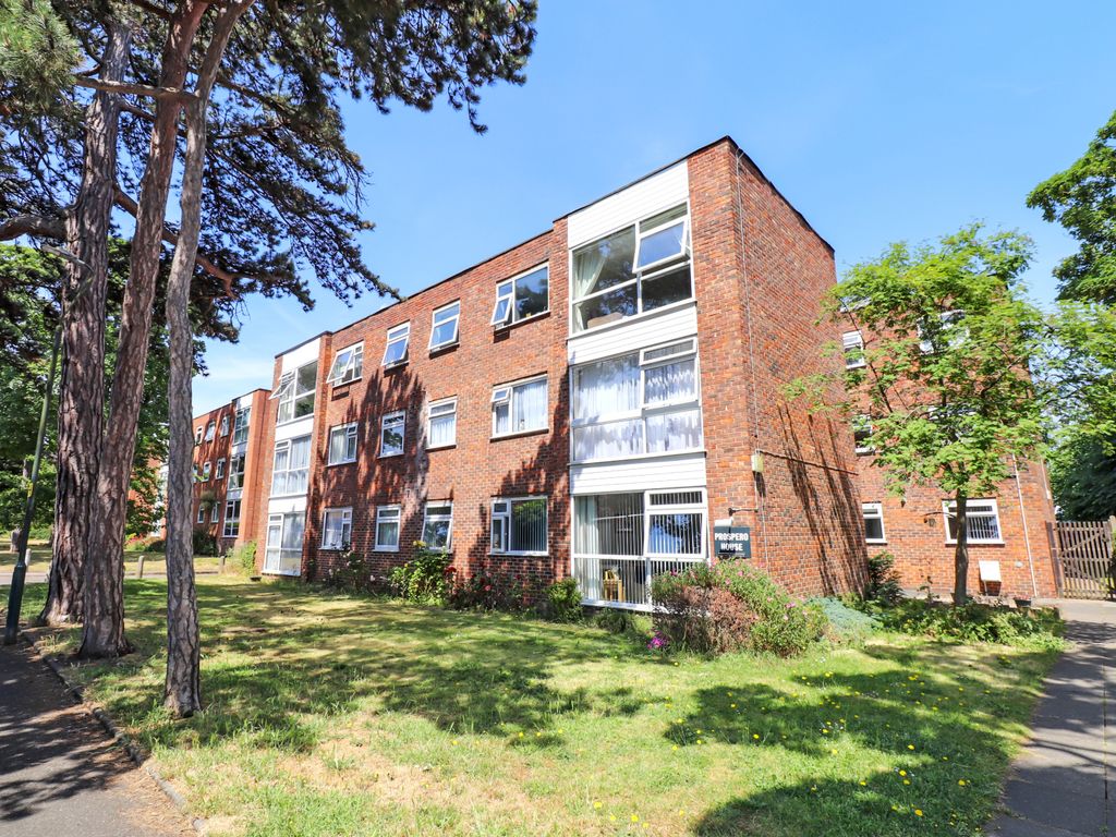 1 bed flat for sale in Prospero House, Belvedere DA17, £210,000 Zoopla